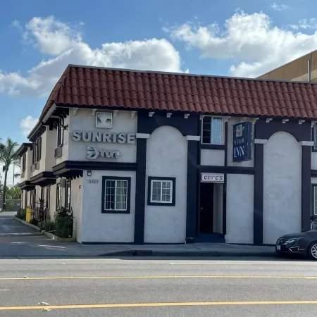 Sunrise Inn