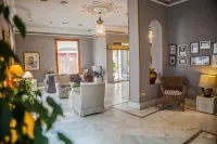 هوتل دونا بلانكا - موقف سيارات