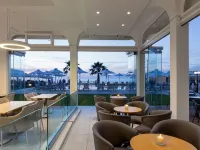 Acharavi Beach Hotel Hoteles en Thinali