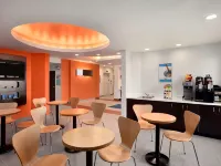 Motel 6 Swift Current, SK Hotel di Swift Current