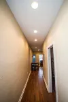 Hackberry St #A Renovated 2Br/2BA Near Downtown - Condos
