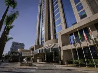 Blue Tree Premium Faria Lima Hotels near Butanta