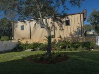 Ocean Breeze Retreat. 3-bedroom house in lovely Merritt Island.