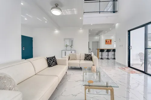 Modern Villa w/ Pool & Garden - Vila