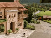 Toscana Valley Town Square Suites Hotels near Pete Maze