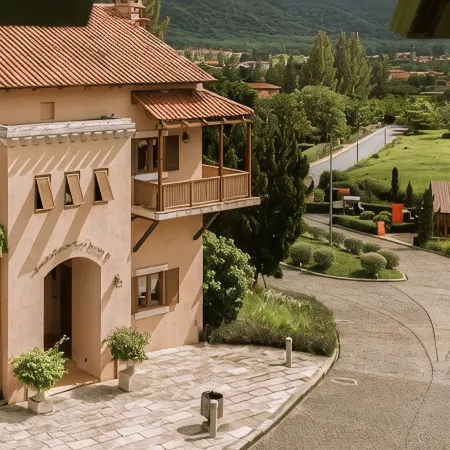 Toscana Valley Town Square Suites
