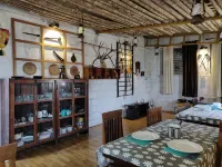 Hotel Mudra Midtown Suites & Rooms - breakfast