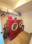 Clean, Close to WSU and Great for Groups