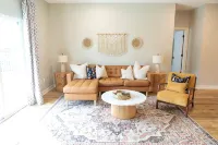 NEW Springmill Escape in Westfield - 2 king beds, office, fenced yard and more - 4つ星