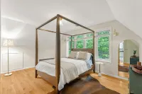 Wintergreen 5BR with Hot Tub, Sauna, Firepit