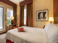 Hampton Inn Manhattan/Downtown-Financal District Hotels near Castle Clinton