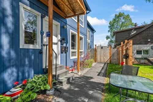 The Alpenglow Loft - 1 Bed/1Bath- Radiant Charmer - Lejligheder