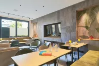 Hostal Sol y Miel - 2-Star