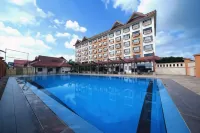 Permai Hotel Kuala Terengganu - piscina