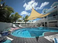 7Br7BA, Pool, 2 Boat Slips, Steps to Tahiti Beach, Sleeps 18, +Cabana Adds 2 - Private Pool