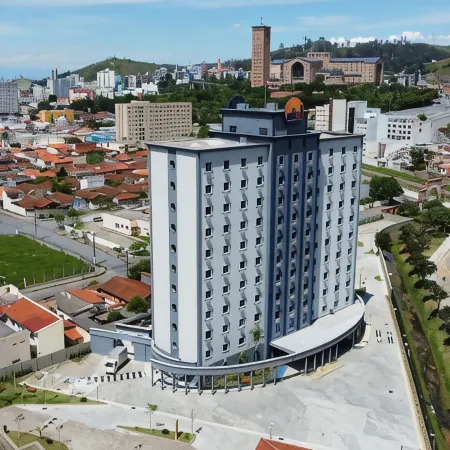 Hotel Rainha Dos Apóstolos