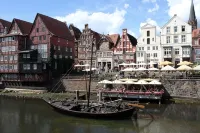 Living in the middle of Lüneburg's most beautiful district - 2つ星