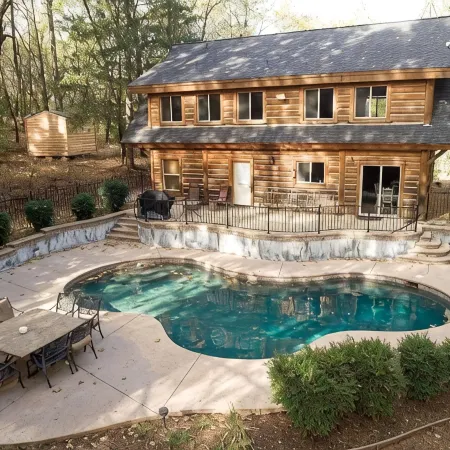 Epic Lake Cabin • Pool • Hot Tub • Fire Pit • Game Room