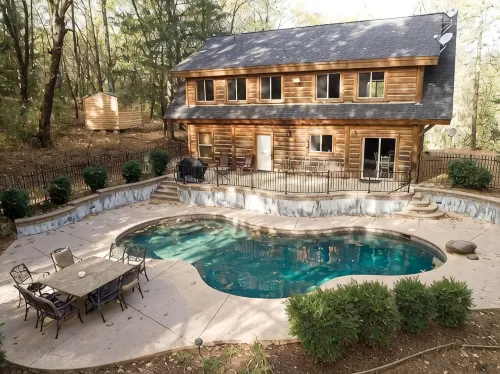 Epic Lake Cabin • Pool • Hot Tub • Fire Pit • Game Room - 4-Star