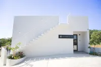 Sarah Resort Villa Umi - 4-Star