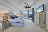 AMAZING!! Remodeled Punta Gorda waterfront home; HEATED SALT POOL; golf nearby - 4-نجوم