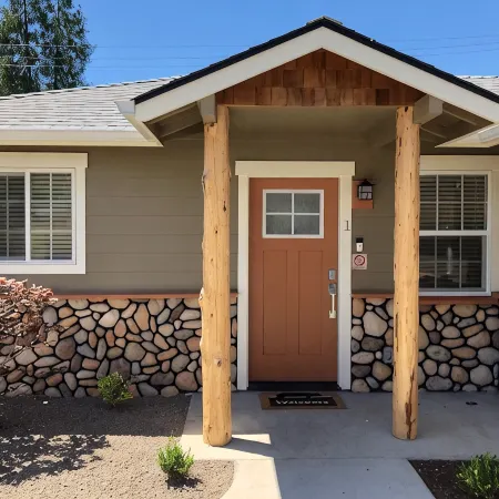 Riverside Cabin 1 - (Brand New Construction)