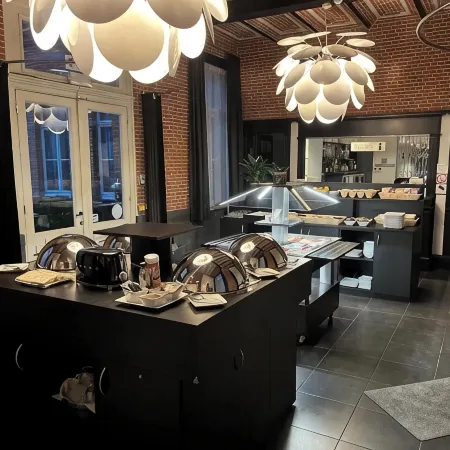 Zimmerhof Hotel Отели рядом с достопримечательностью «Стадион RC Mechelen»