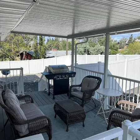Charming Lewiston, Idaho Get-Away!  Wifi, King Bed, Pet Friendly