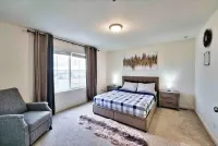 Mountain View house with, Jacuzzi, 5 beds 3.5 bath near Airport - 3-نجوم