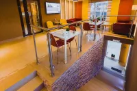 Rooms&Breakfast Mini-Hotel - 3 Yıldız