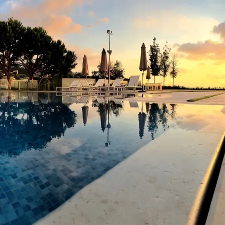 Le Pave Residences