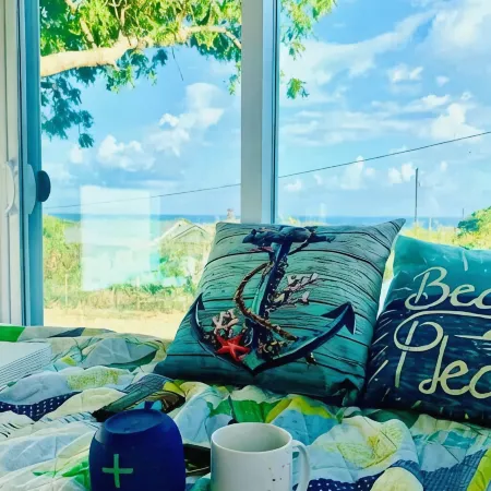 Cruzan Delight 1 Queen Bed Efficiency Cottage Perfect for 2 Lovebirds