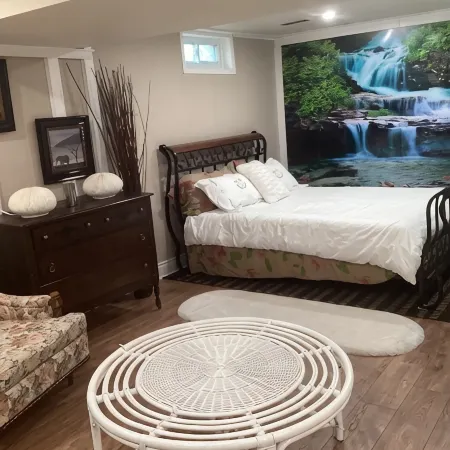 Morning Glory  / Complete house 5 Bedrooms 2 full Baths / Truly a Hidden Gem.