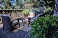 Peaceful Berkeley Hills Studio - Bay View + Private Deck + Prime Location