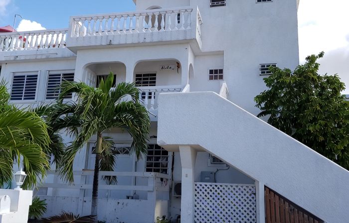 Aloha Penthouse apartment in the heart of the Maho entertainment area.