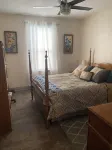 Cute Home in Downtown Florence - 4 BR, 2 BA, WiFi, Pet Friendly! - balcony