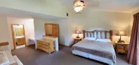 Lifetime Memories, Hiking Trails, WIFI, Near River, Play Ground, NO CLEANING FEE - Villas