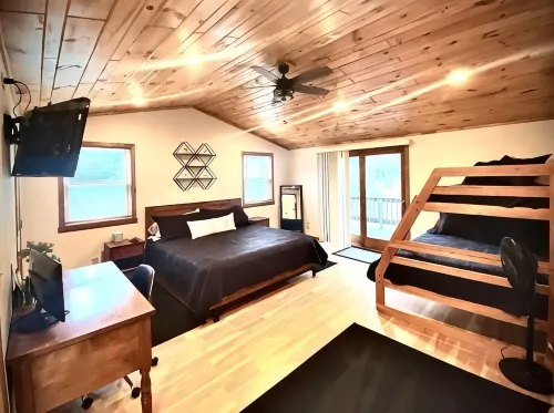 Your Northwoods Home Away from Home! - 3 tähden