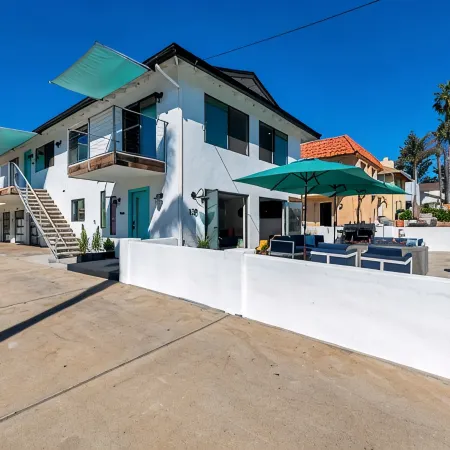 Private Patio, Steps to the Sand! Walk to Village! A/C