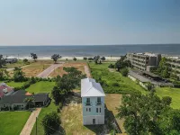 Amazing Beach Views - Sleeps 8 - Boutique