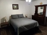 Country Living with Kyle Field 30 minutes away - 3-Star