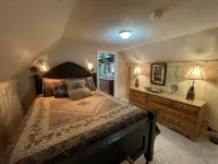 Almanor Lake House, Beach, Dock and Mooring Ball. - WiFi
