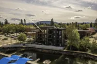 Upscale Lakeview Condo in Downtown Sandpoint - Wifi