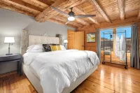 Log Home on Beaver Lake, Big Views, Big Fun!! - 5 estrellas