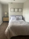 ⭐️ 1 mile from Casinos ⭐️  Spacious and updated townhome - Bungalows