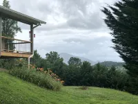 Blue Mountain Cottage near Deep Creek Campground - 3-Star