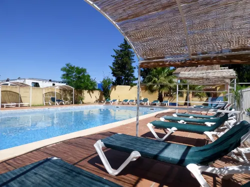 Appart'Hotel Festival Sud Aqua - Avignon TGV - piscina
