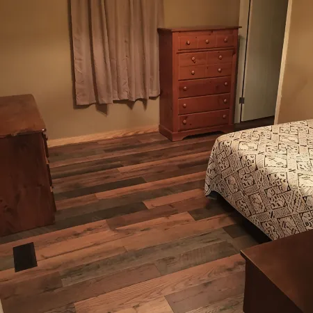 Centrally located between Bryson City, Sylva and Cherokee.5 mins to the Casino.
