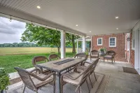 Apple Blossom Suite /Cozy Family Friendly Farm Stay/4 Bedrooms - Wi-Fi