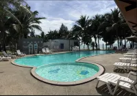 Chaolao Tosang Beach Hotel - Beach